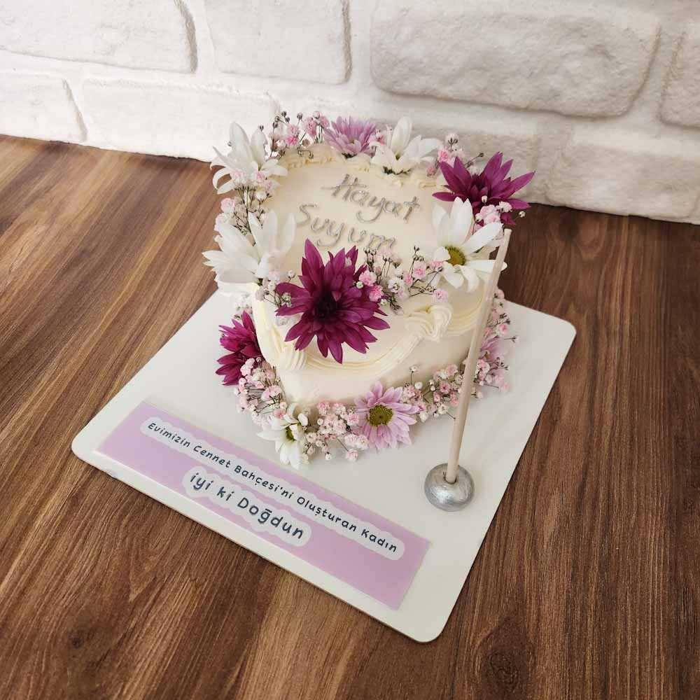 Anne için Çiçekli Pasta
