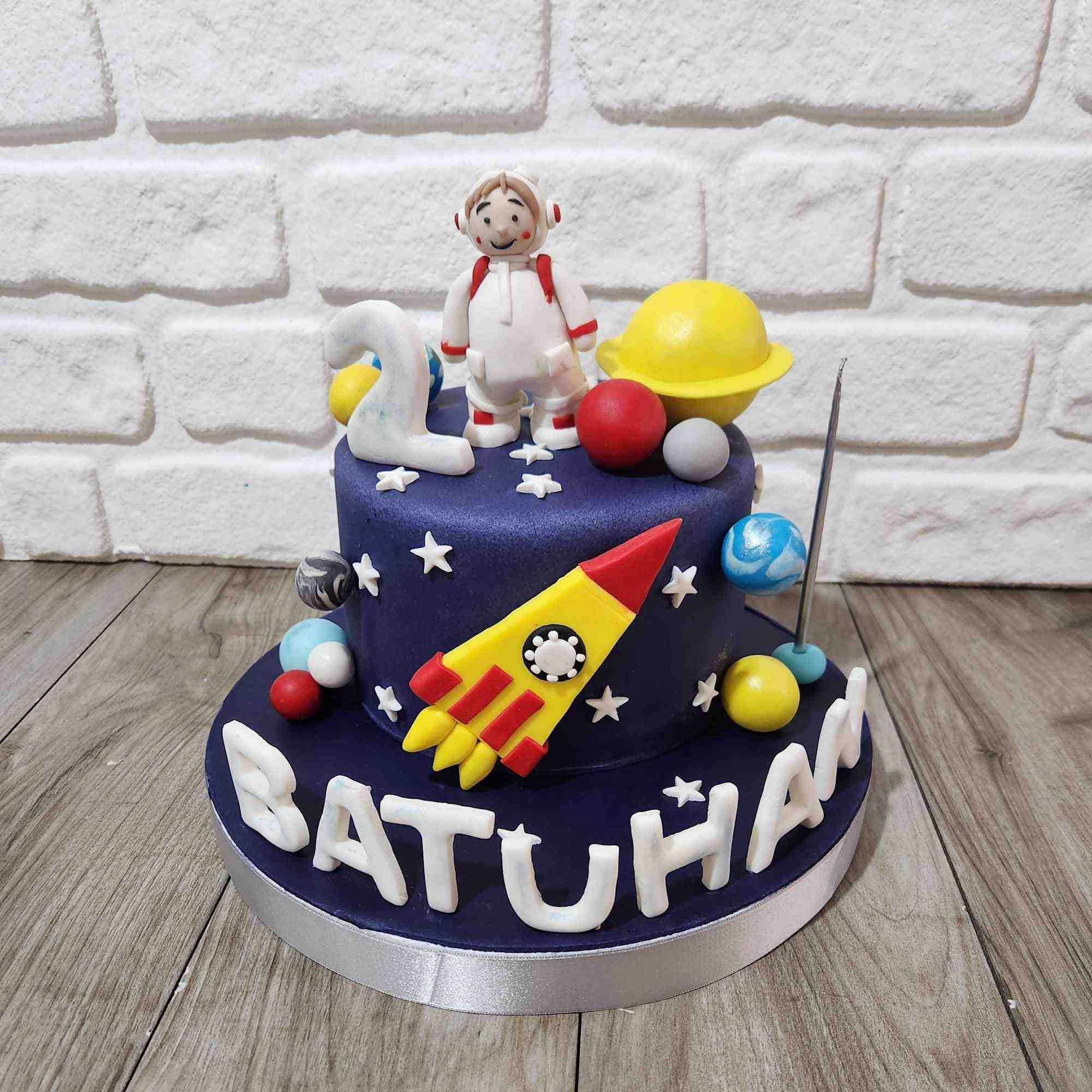 Uzay Astronot Doğum günü Pastası