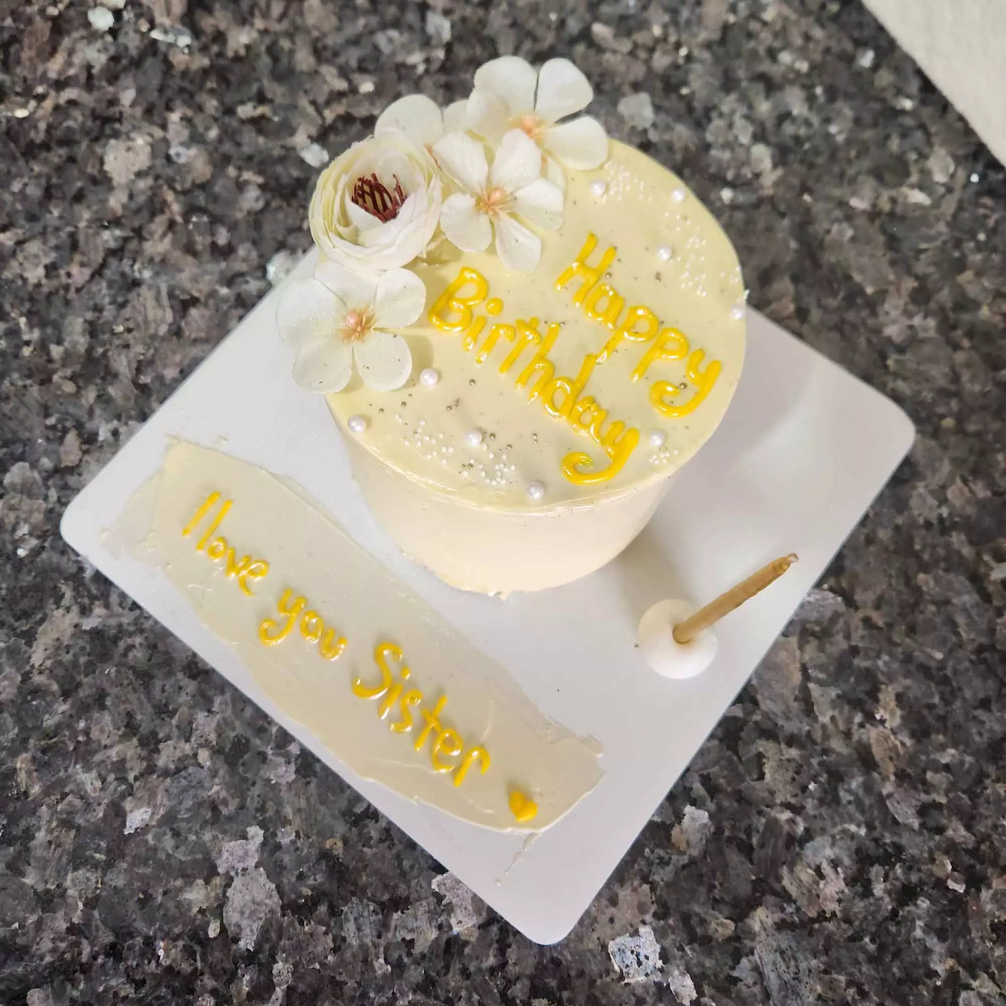 Happy Birthday Yazılı Pasta